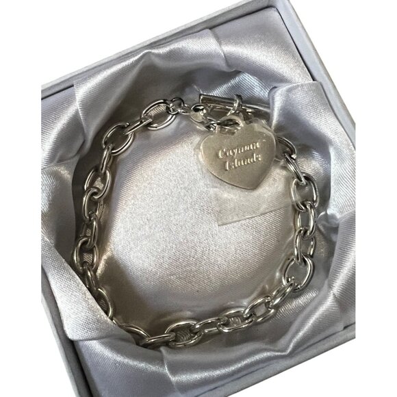 Island Companies Silver Cayman Islands Chain Bracelet with Clasp & Heart Charm - Picture 5 of 5